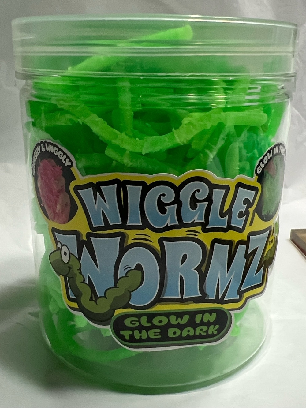 Wiggle worms Glow-in-the-Dark Green Sensory Worms NWT